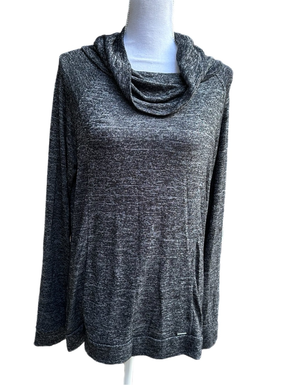 NWOT Hello Mello Cowl Turtleneck Sweater Long Sleeve Pockets Heather Gray Black